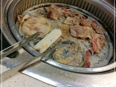 -佰烧海鲜烤肉火锅自助(世茂国际广场店)