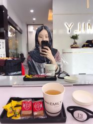 -艾米莉 烫染沙龙