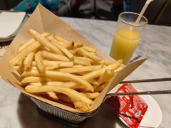 -半秋山西餐厅(范湖万达广场店)