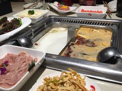-海底捞火锅(武胜路凯德广场店)