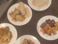 -天宜隆蘑菇宴火锅(石景山旗舰店)