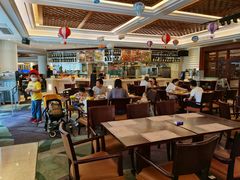 -东莞塘厦三正半山酒店-沙利文西餐厅