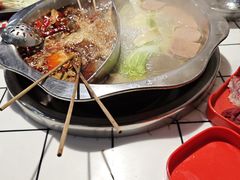 -鼎伙伙火锅串串·10年品牌传承(白象居总店)