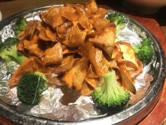 石锅爽口菌-葡萄集|滋味新疆菜·精酿酒馆(瑞豪酒店)