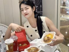 -HOT CRUSH趁热集合·现烤面包(环球港店)