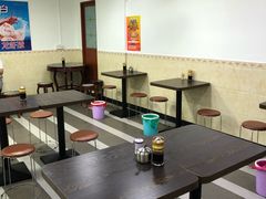 大堂-重庆火红麻辣烫(伟超置业大厦店)
