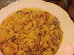 -壹号院音乐餐厅•烤全羊•新疆菜(浐灞店)