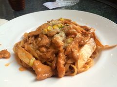 -玛格萝妮比萨屋(四平店)