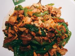 -费大厨辣椒炒肉(万家丽一店)