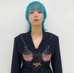 -东方美妍小鹏造型