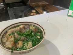 牛肉罩火烧-清真·白家牛肉罩火烧老店(育才街店)
