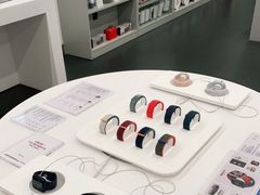-Apple授权专营店(五彩城店)
