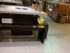 -老房老舍重庆火锅(假日城市店)