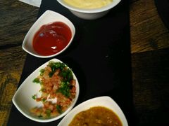 -HIGH FIVE哈福手工汉堡(桂林路店)