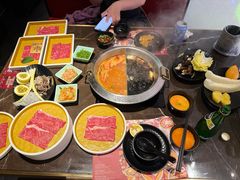 -一绪に和牛寿喜烧(罗湖益田假日店)