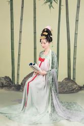 -盘子女人坊古装写真摄影(南京总店)
