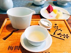 -梅间堂茶馆(绿地缤纷城店)