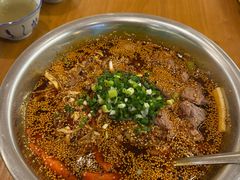 -瑞虹新天地月亮湾