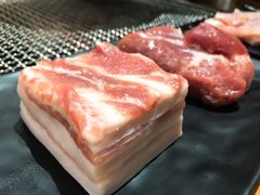 五花肉-肉甲韩国木炭烤肉(新壹街1店)