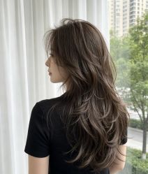 -镁连社·美联社