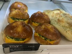 -BreadTalk面包新语(长寿路地铁站店)