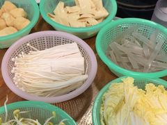 -重庆鸡公煲·青锅花椒鱼(牡丹江路店)