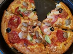 -必胜客(新中纬店)