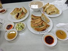 -劈柴院锅贴(沈阳路店)