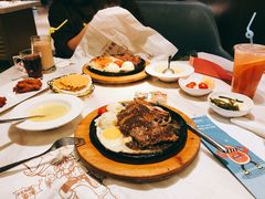 -豪客来牛排(中央花苑店)