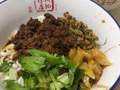 杂酱米粉-周记粉店(县正街店)