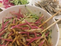 -黑八私房老北京炸酱面