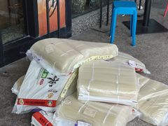 -呷佬·长沙手工米粉(金沙江路店)