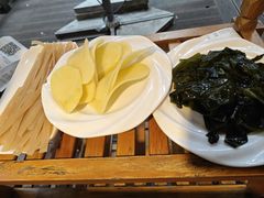 -二荆条·蜀鲜汇城市森林火锅