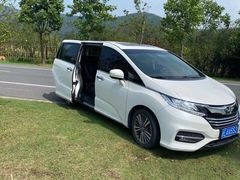 -富君租车(外滩店)