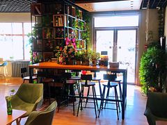 -ZING COFFEE 镜咖啡