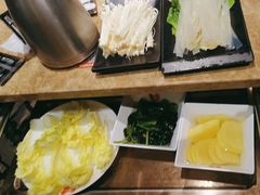 -七欣天香辣蟹火锅(上海银亿滨江店)