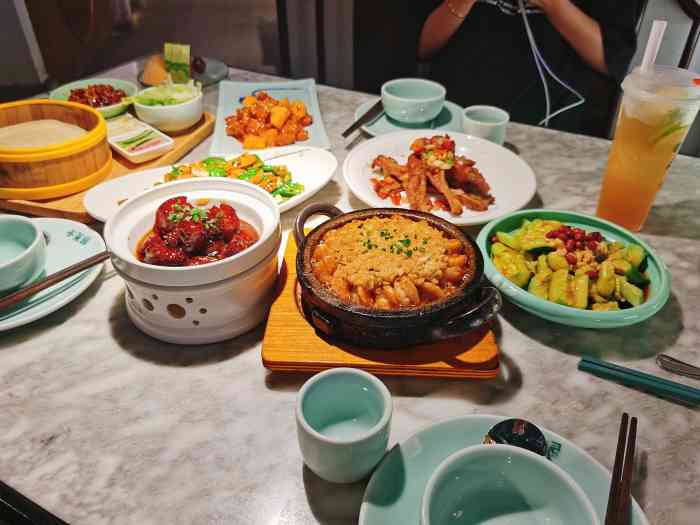 小菜园新徽菜(宜兴八佰伴店)