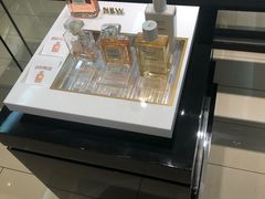 -Chanel(德基广场店)