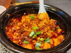 -万重锦·人文川菜馆(骡马市店)