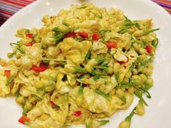 -香巴拉云南餐厅(华莱坞店)