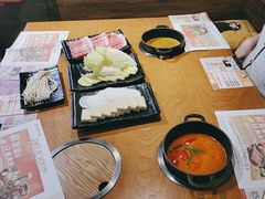 -呷哺呷哺 黄金牧场 (盛世天骄店)