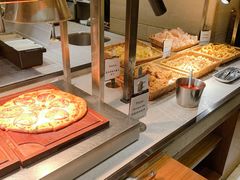 面包甜点陈列柜-新发展亚太JW万豪酒店·福苑咖啡厅