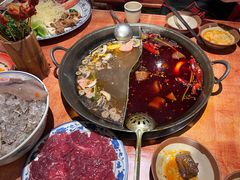 -周小明火锅(黑金冠社区店)