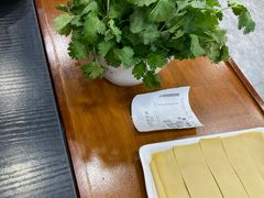 -楼外楼大刀肉传统火锅居(幸福街店)