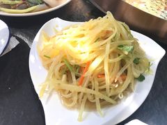 -缘福乡村铁锅炖民宿(八达岭店)