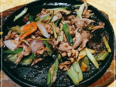 -长坦新鲜猪什夜宵广场