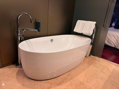 -广州天河希尔顿酒店