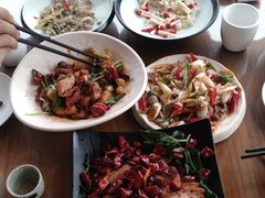 -隔壁老王·家常云南菜(花巷店)