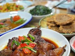 -芦茨金富饭庄·25年老字号·专做稻草鸡