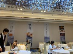 -荣粤酒家·融合粤菜·海鲜火锅